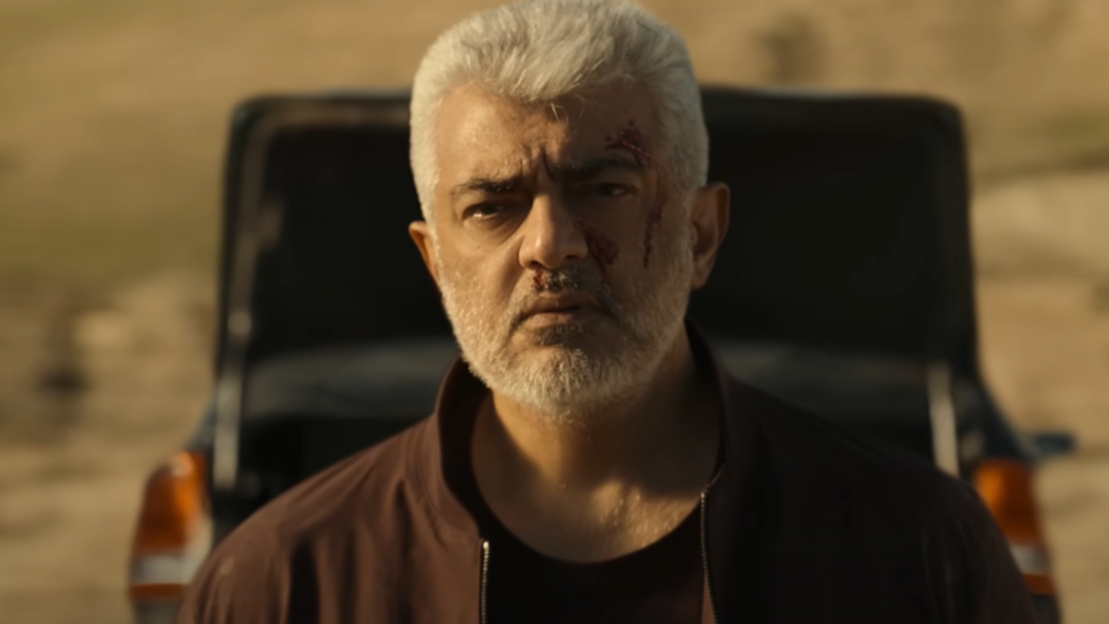 অজিথ কুমার নিজেকে 'দুর্ঘটনাজনিত অভিনেতা' বলেছেন, তিনি বলেছেন যে তিনি পেশায় কখনও খ্যাতি চেয়েছিলেন না