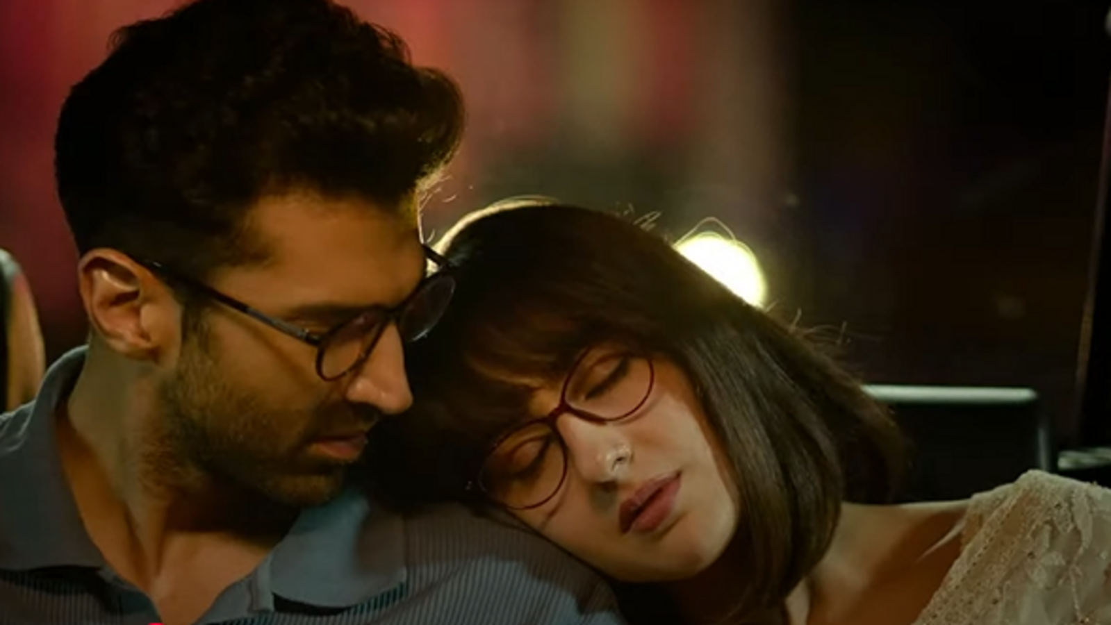ডিনো ট্রেলারে মেট্রো: আদিত্য রায় কাপুর, সারা আলী খান এবং কো। প্রেম, প্রতিশ্রুতি জটিলতার মাধ্যমে নেভিগেট করুন। দেখুন | বলিউড