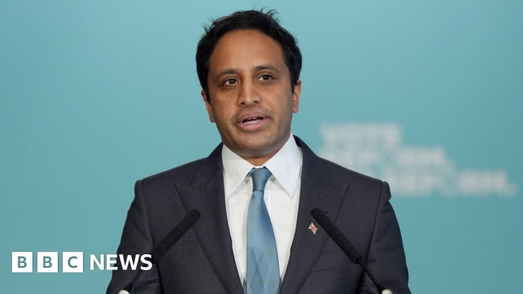 সংস্কার ইউকে বুরকা সারি 'একটি টিচআপে ঝড়'
