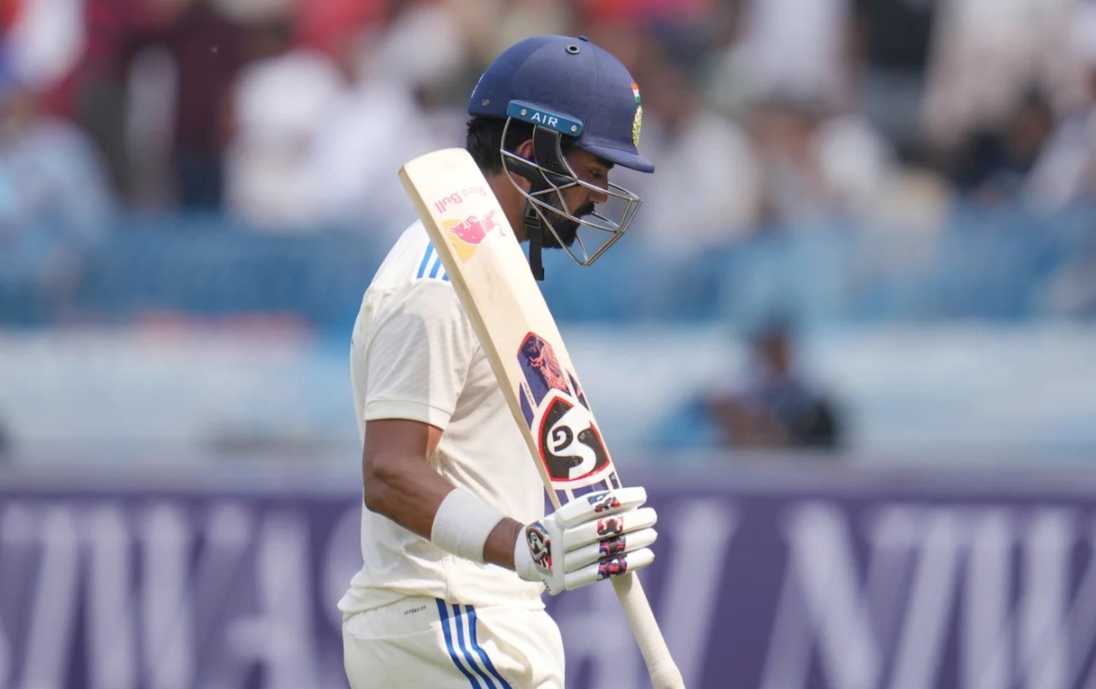 "এমন কোনও দলে কখনও হাঁটেনি যেখানে কোনও বিরাট বা রোহিত নেই"- কেএল রাহুলের ইন্ড টেস্ট সিরিজের আগে কেএল রাহুলের অবিচ্ছিন্ন বিবৃতি